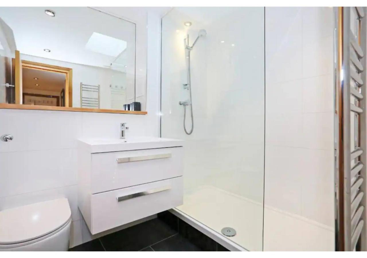 Altido Cosy 2-Bed Apt In The Old Town With Mezzanine Apartment Edinburgh Exterior photo